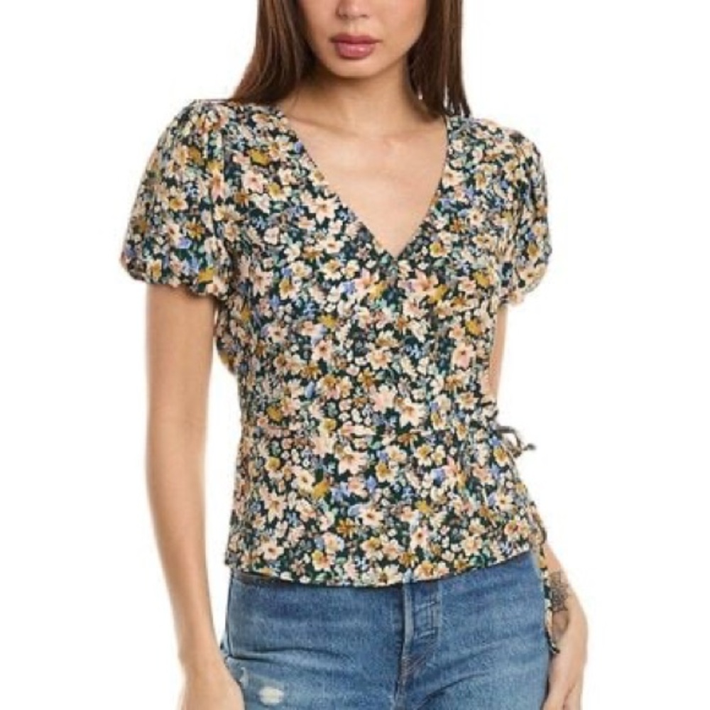 Socialite Floral Wrap Top (M)